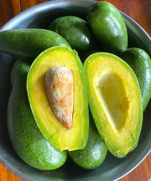 Does Eating Avocado Really Cause Health Problems? Doctors Weigh In